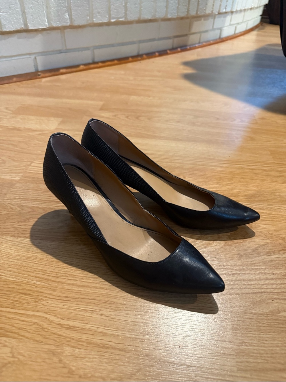 Calvin Klein Classic Black Pointed-Toe Women’s Pumps
